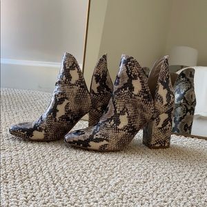 Steve Madden | Snakeskin Booties